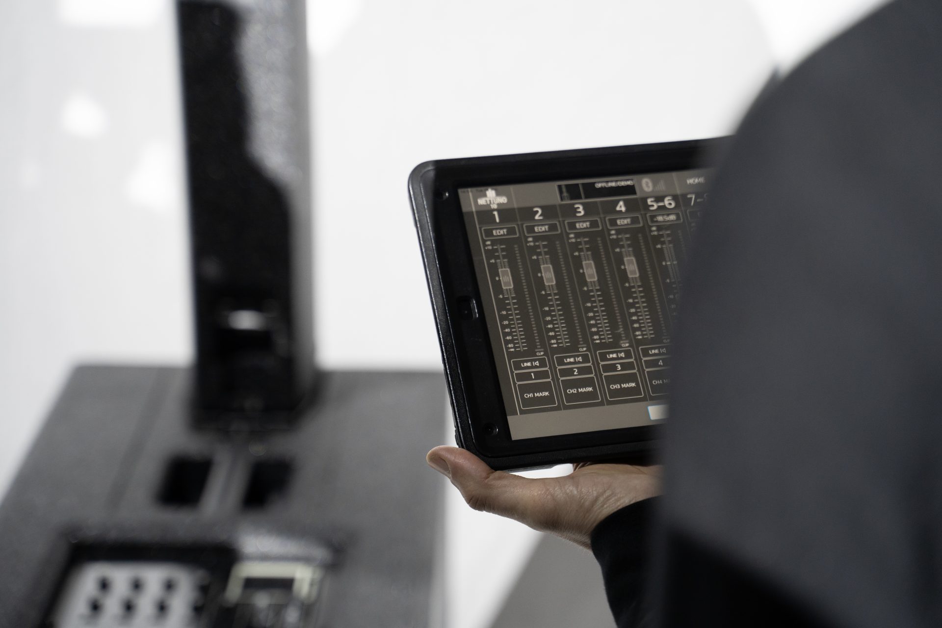 Montarbo Nettuno 10 Sistema PA Portátil - Imagen 8